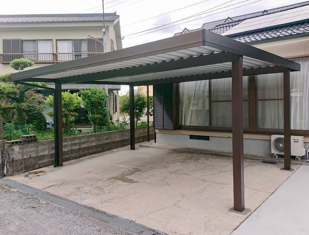 薩摩川内で2台用の折半カーポートを担当| インフォメーション住宅産業 鹿児島で外構 エクステリア工事 薩摩川内で2台用の折半カーポートを担当| インフォメーション住宅産業 鹿児島で外構 エクステリア工事